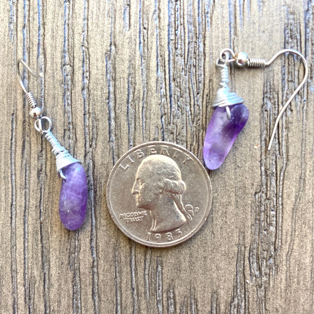 Natural stone handmade amethyst purple dangle earrings silver tone delicate